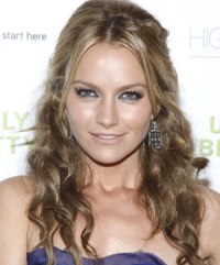 Becki Newton