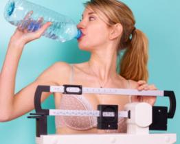 Bevi acqua per perdere peso!