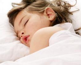 Il russare è segno di depressione ai bambini