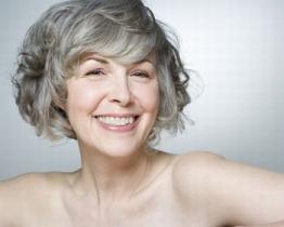 Idee per curare la pelle durante la menopausa
