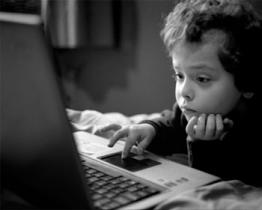 Il Computer danneggia ai bambini!