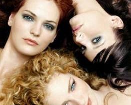 Bionda, bruna o rossa. Quale donna ha più successo?