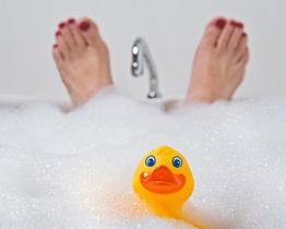La schiuma dei cosmetici, tossica e nociva?