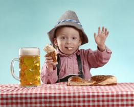 Tenete i bambini lontano dal alcool per le vacanze!